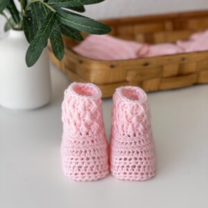 Patucos bota lana rosa bebé