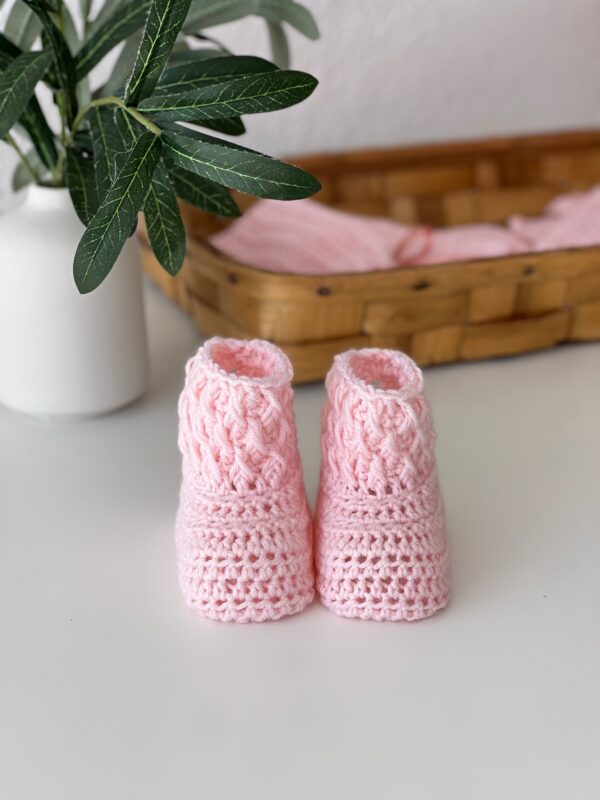 Patucos bota lana rosa bebé