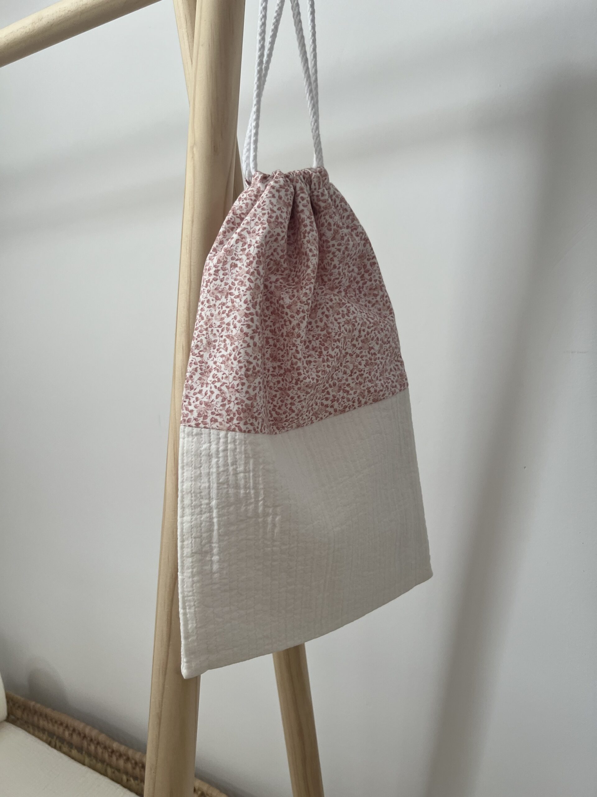 Bolsa multiusos flores rosas