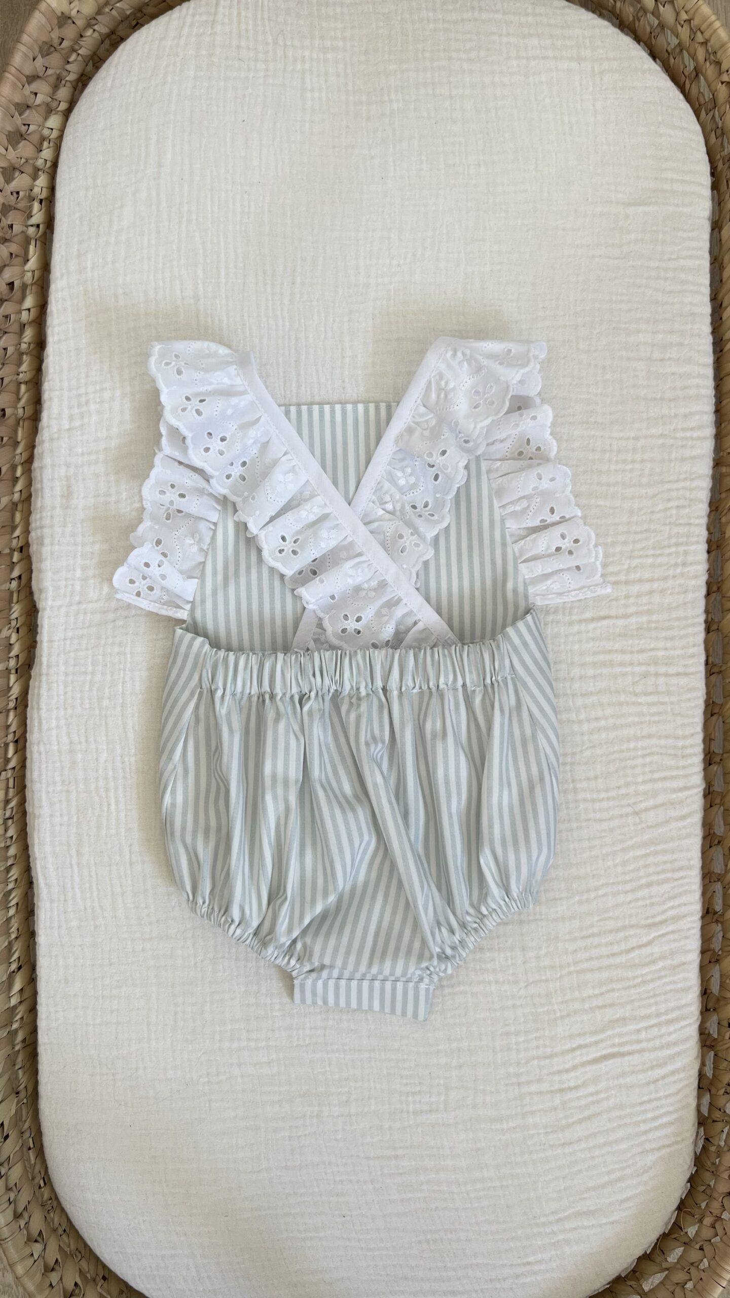 Pelele Santorini rayas verdes – Talla 1/3 m - Imagen 2